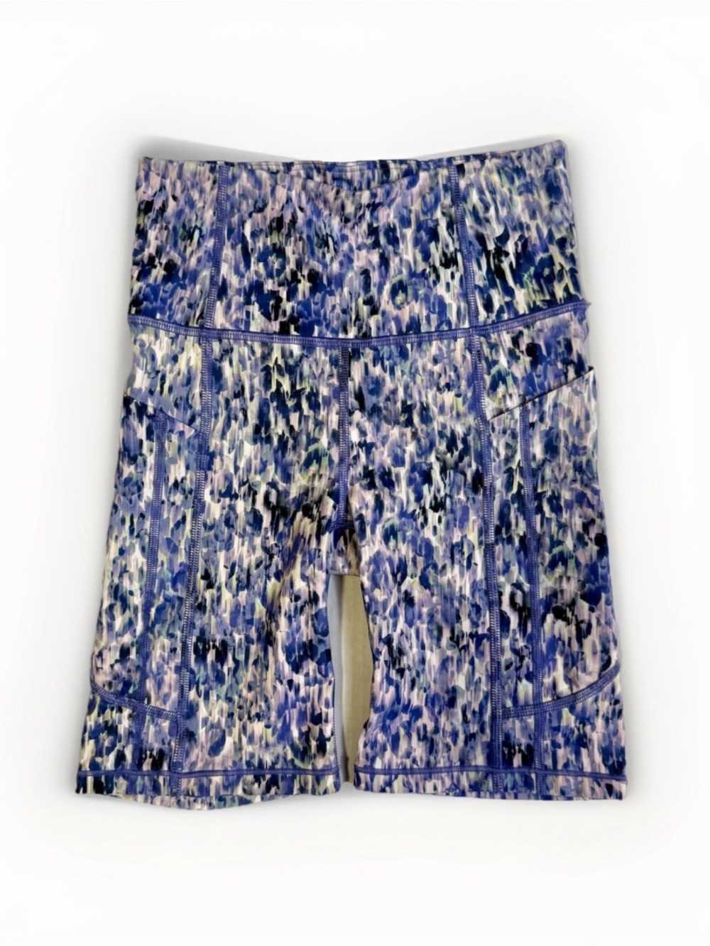 Athleta Purple Green White Watercolor Ultimate Stash 7” Athletic Shorts XXS